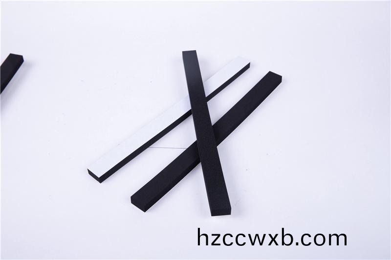 CR減震(zhen)保溫條(tiao)